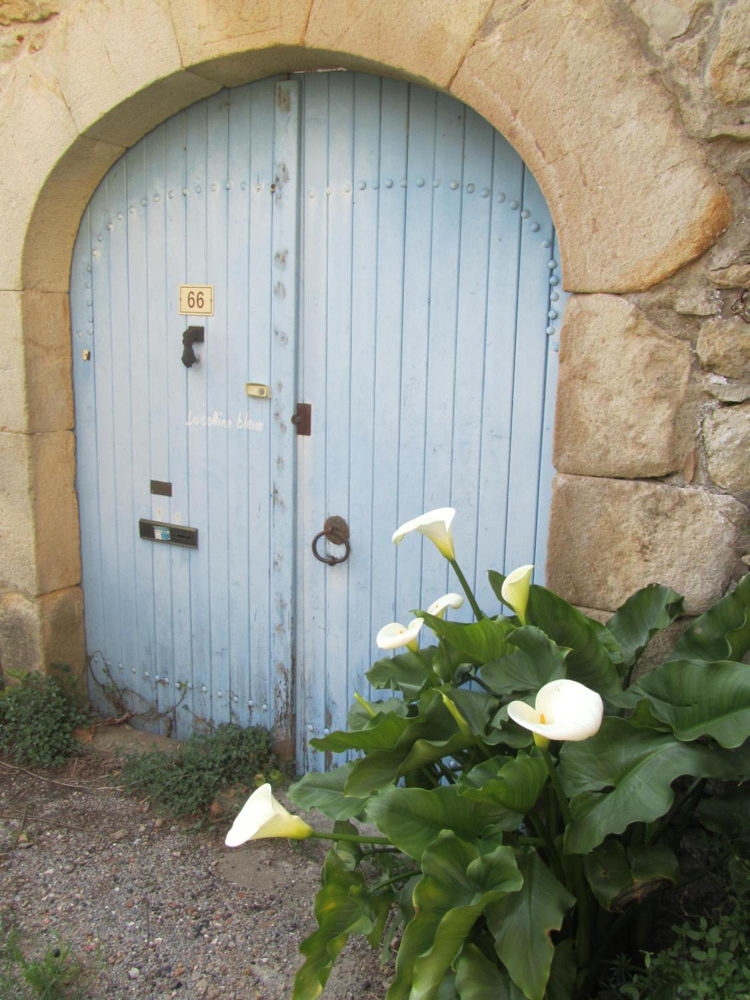 Bed and Breakfast La Colline Bleue Banne Екстер'єр фото