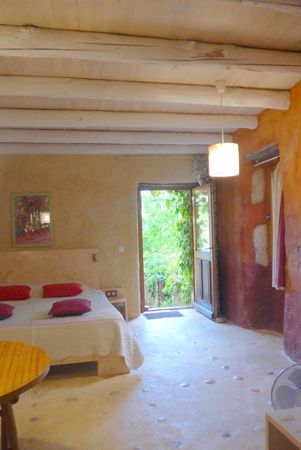 Bed and Breakfast La Colline Bleue Banne Екстер'єр фото